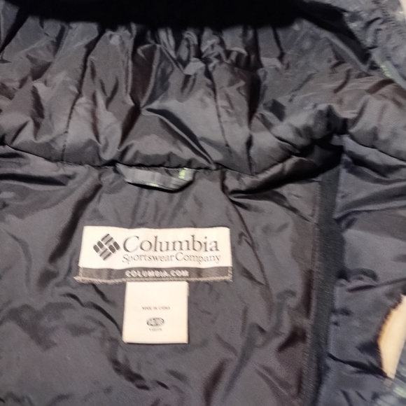 Columbia Youth Omni-Shield Waterproof Hooded Winter Coat Size 14/16 - Picture 3 of 14